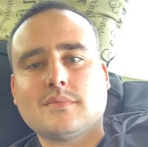 Meet your Posher, Jay